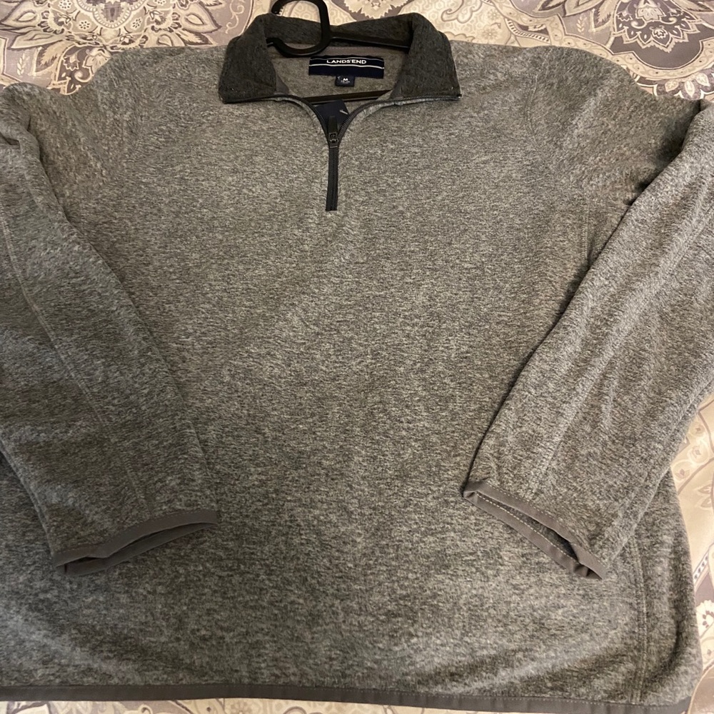 New Lands’End men sweater